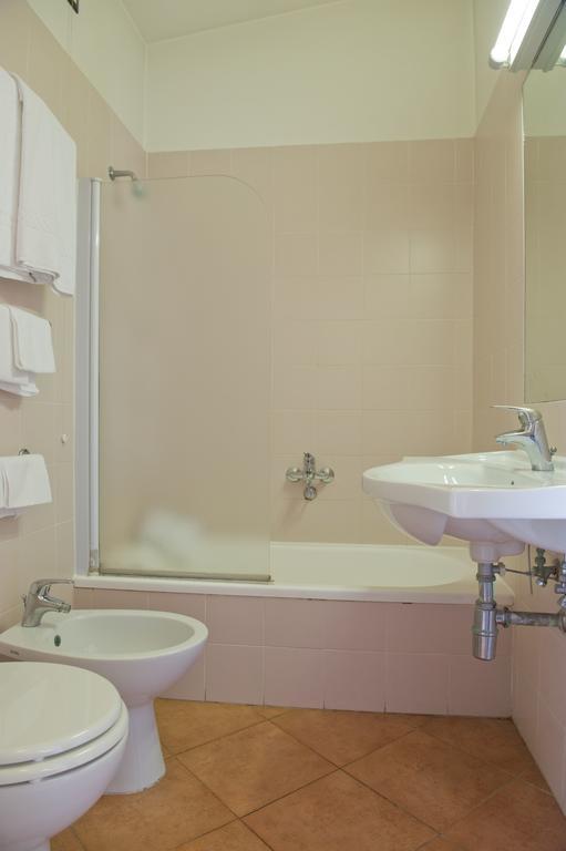 Autohotel ראבנה חדר תמונה